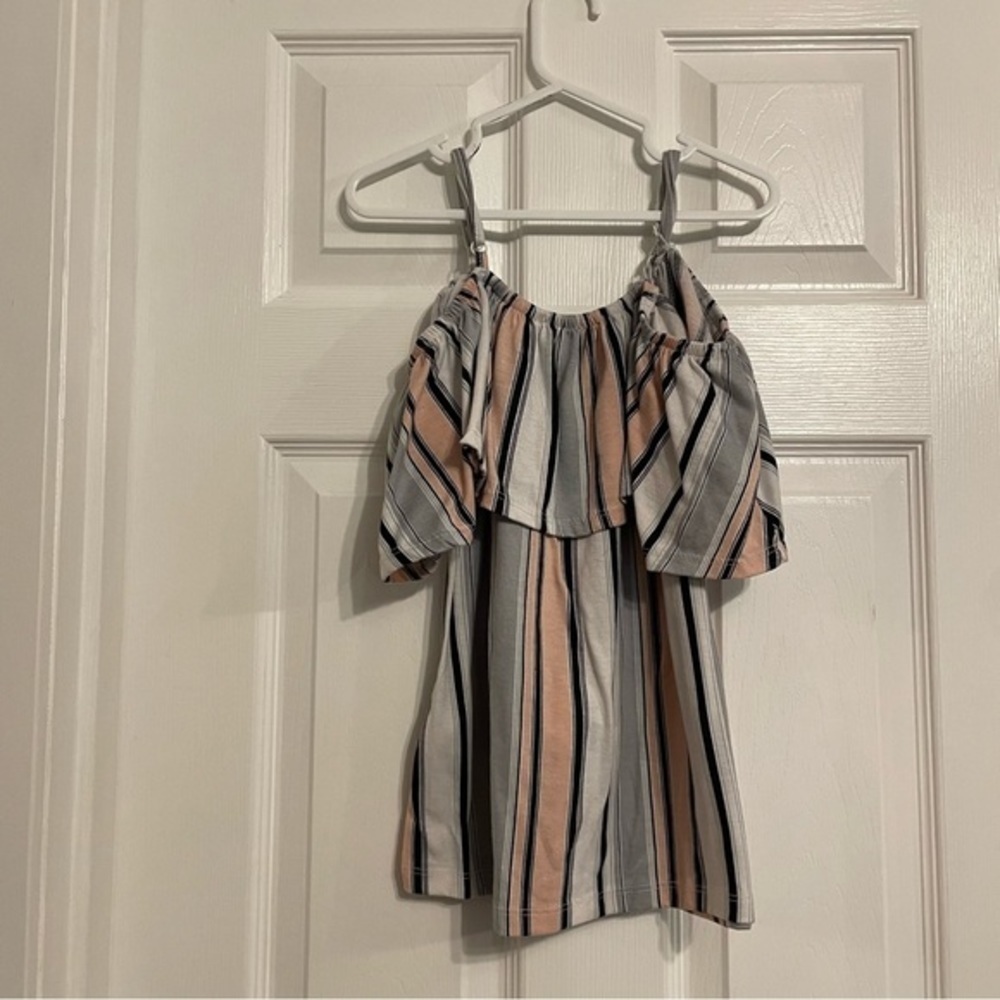 Off shoulder stripped top